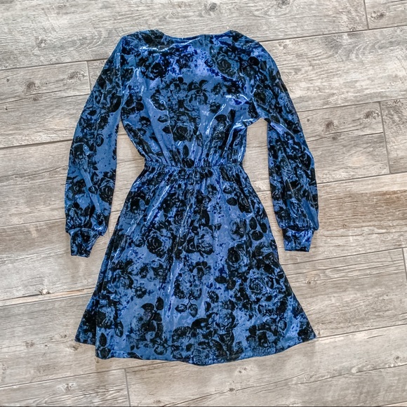 NWT MODCLOTH Blue Velvet Dress - Picture 2 of 6